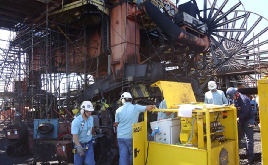 Hydraulic Lifting System for Bearing Replacement on a 470-Ton Stacker Reclaimer